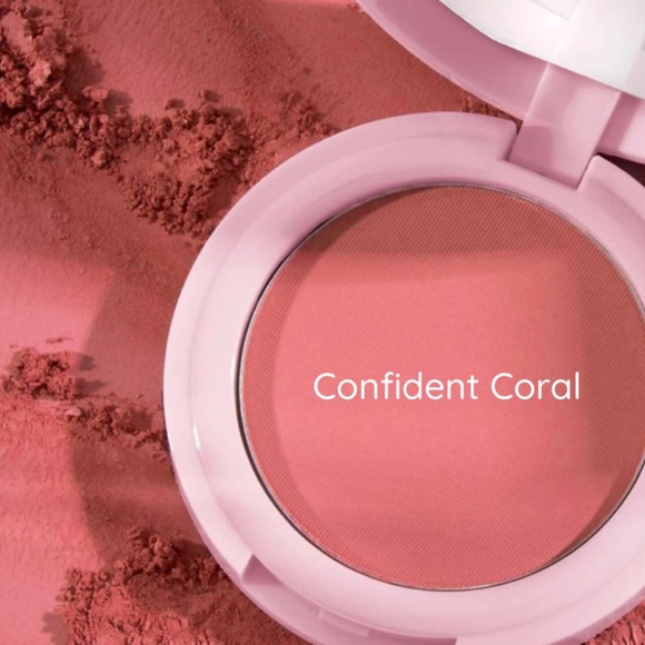 Confident Coral Blush - Picture 2 of 5